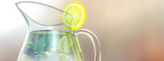 用柠檬水开始新的一天的8个理由