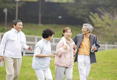 社交可以改善老年人在日常生活中的认知功能
