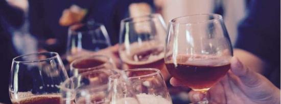 年轻人对酒精影响的信念波动会影响他们的饮酒和后果