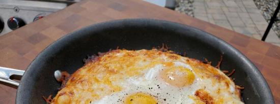 Sunny's Easy Bacon 'n' Egg 早餐披萨