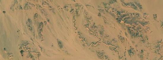 撒哈拉的化石河流揭示了变暖的威胁
