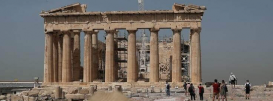 希腊将现有旅行限制再延长两周