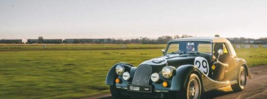Morgan Plus Four LM62庆祝经典的勒芒胜利