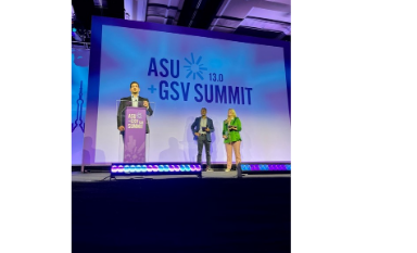 Adrián Ridner荣获ASU+GSV峰会2022色彩创新奖