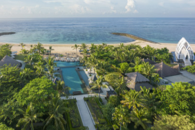 巴厘岛丽思卡尔顿酒店的热带逍遥游享受终极体验