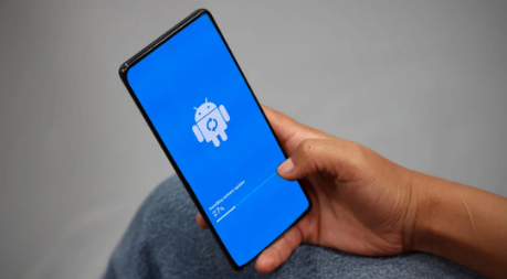 Android 13 很可能要求三星采用无缝更新