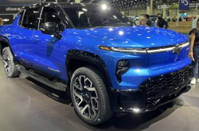 2024雪佛兰Silverado EV RST动手预览