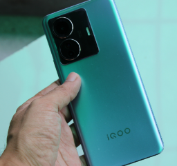 iQOO Z6 Lite 5G亲身体验全球首款搭载高通骁龙4Gen1的手机